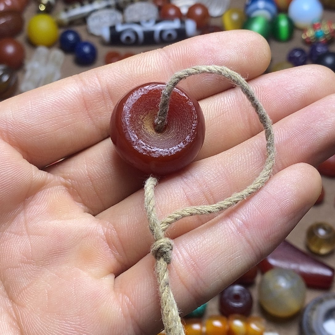 胡***为玛瑙/玉髓未镶嵌玛瑙/玛瑙玉髓未镶嵌