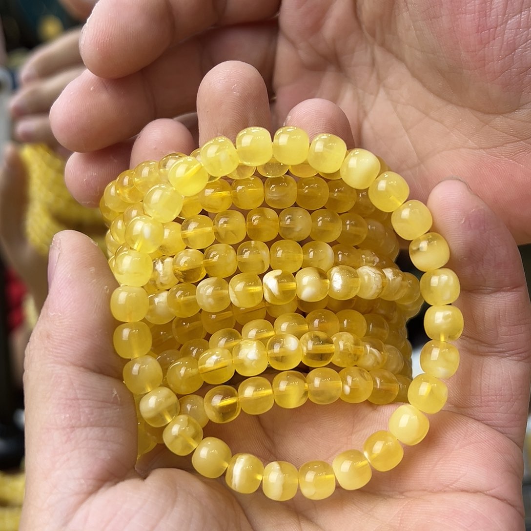 琥珀珠宝奇石未镶嵌多样性发其一