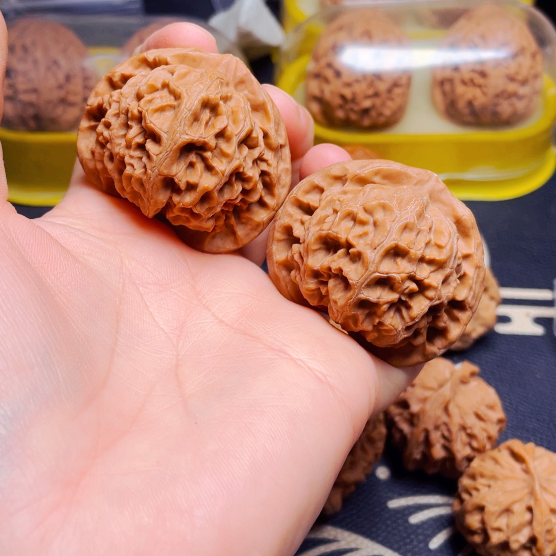 吊坠文玩核桃圳****阀宫灯狮子头