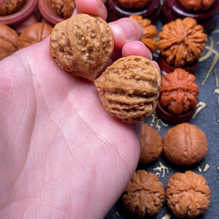 吊坠文玩核桃桃心