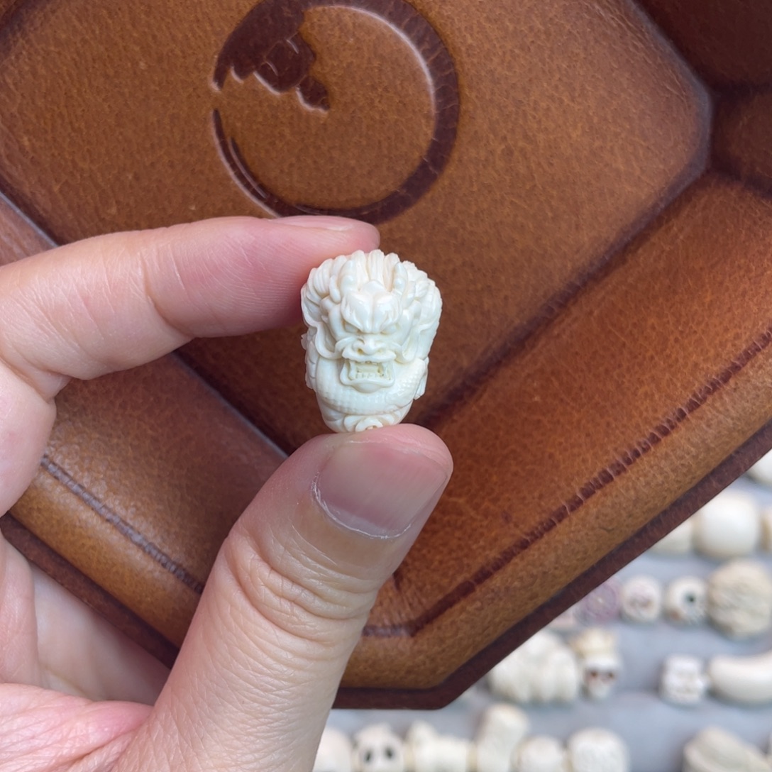 猛犸象牙手串/手链/手镯龙三通