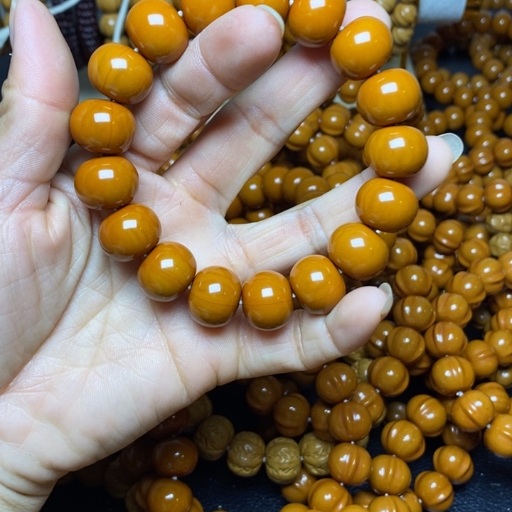 猴头核桃手串猴头