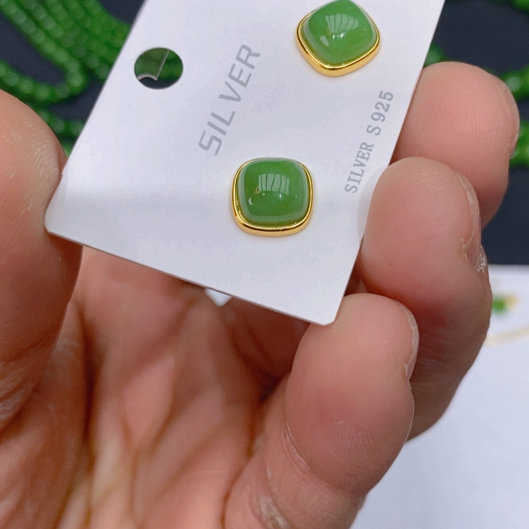 和田玉（碧玉）颈饰银S925镀金镶嵌