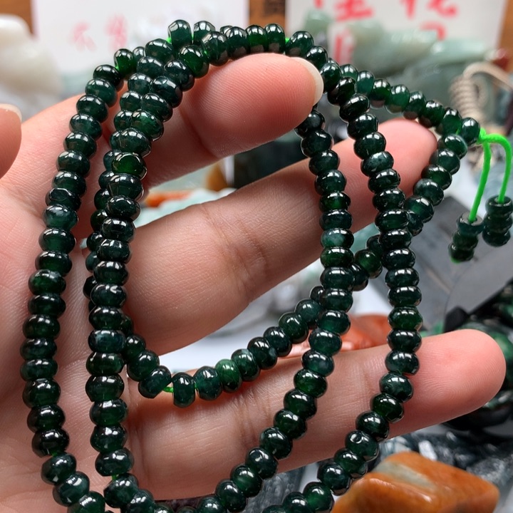 翡翠颈饰未镶嵌保真天然A货翡翠