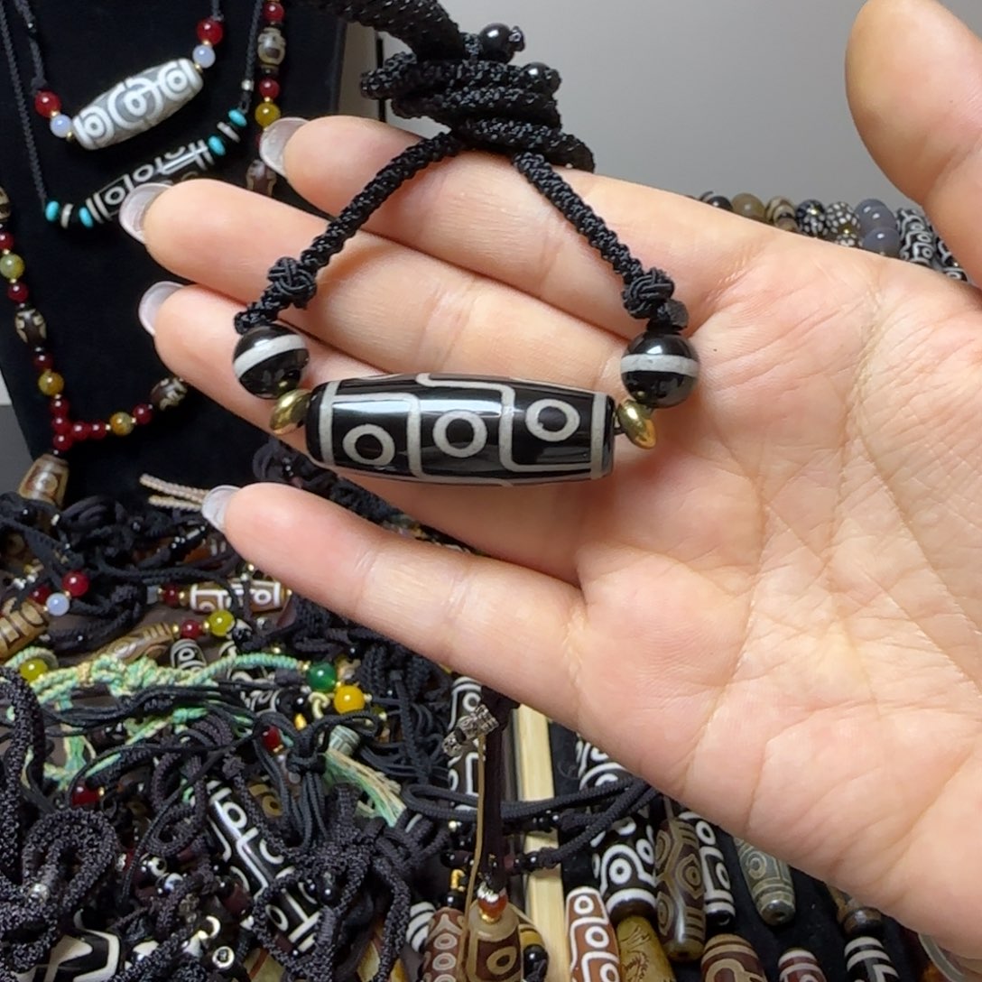 玛瑙/玉髓合金颈饰