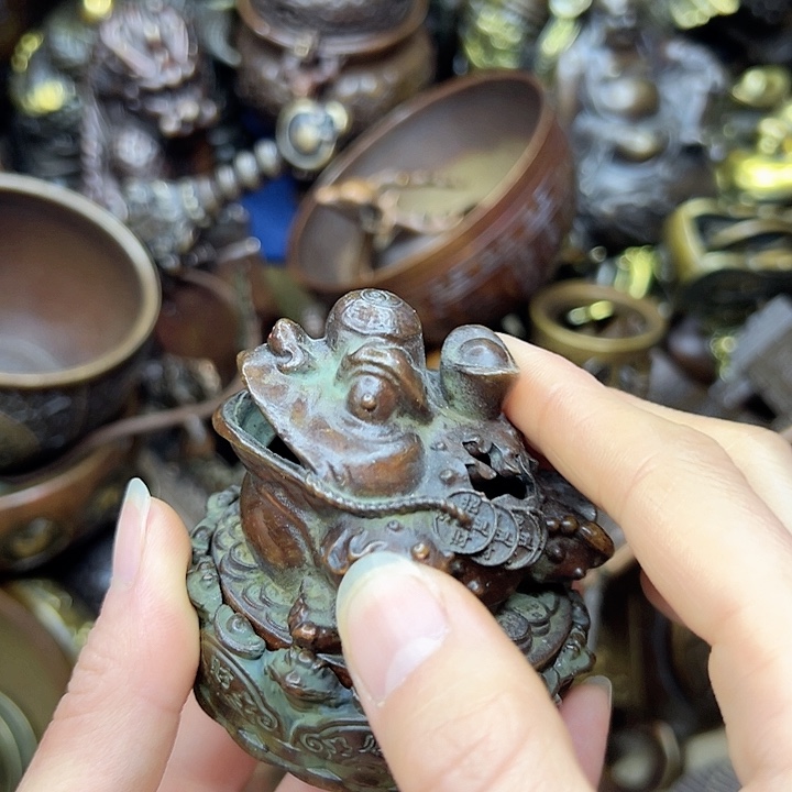 专属定制精美铜摆件