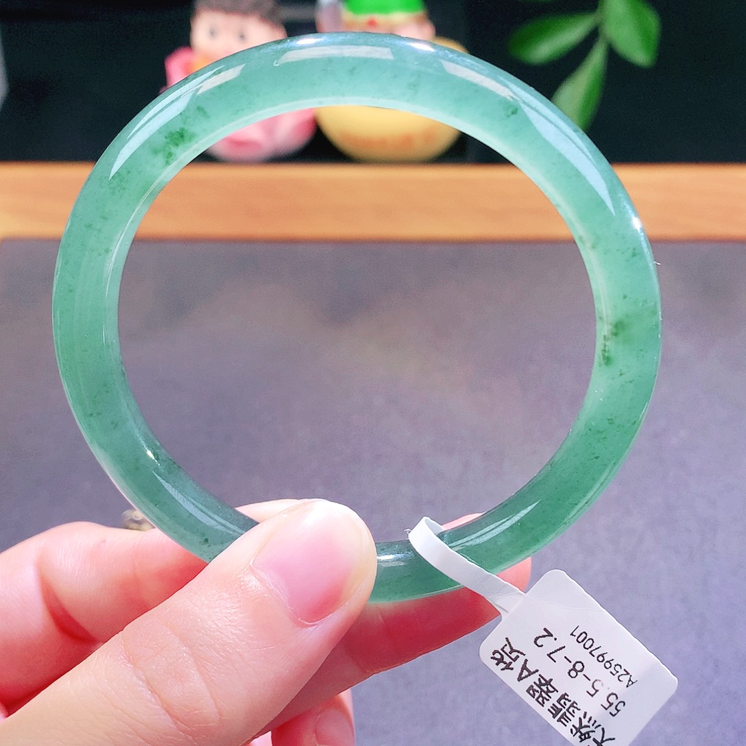 翡翠未镶嵌手镯天然翡翠