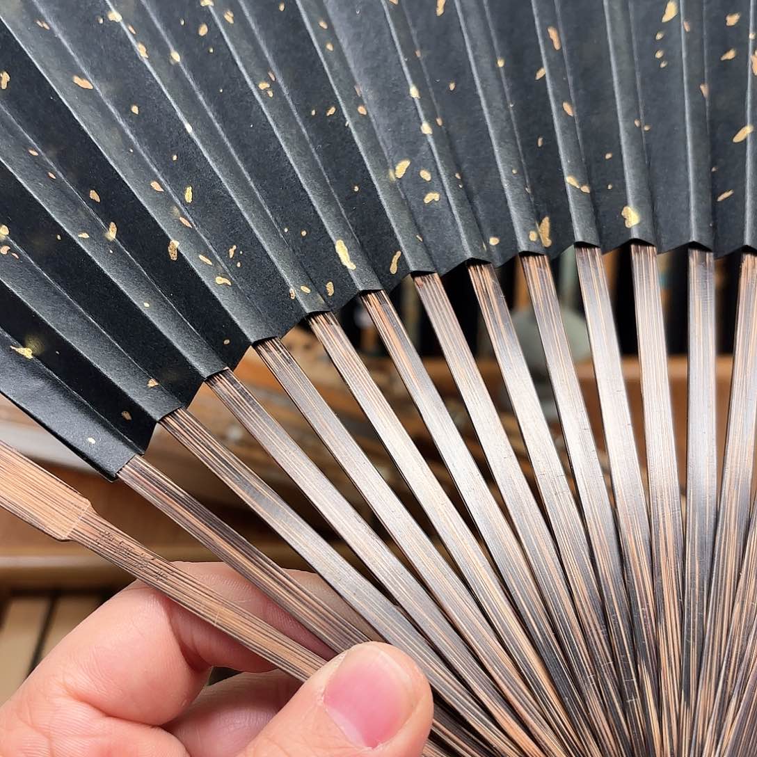 扇子全棕小洒金。。