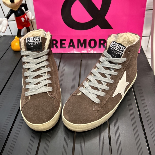 9351韩版棕色经典反绒高腰做旧星星小脏鞋保暖女款百搭休闲鞋加绒