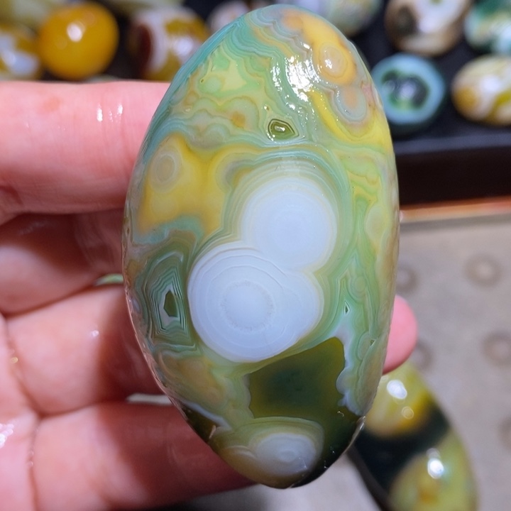 玛瑙/玉髓未镶嵌珠宝半成品