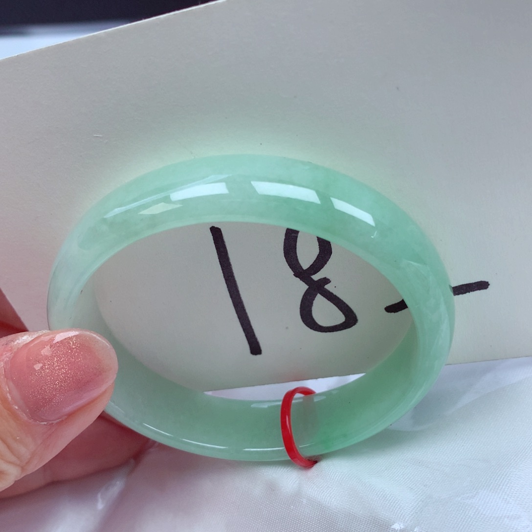 翡翠手镯（贵妃镯）未镶嵌翡翠