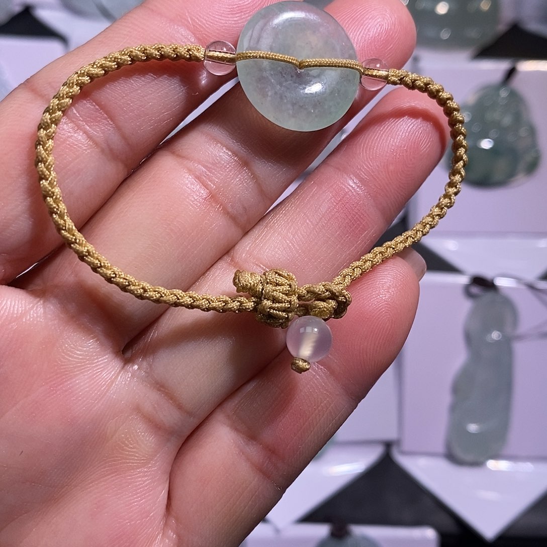 翡翠未镶嵌颈饰平安手串