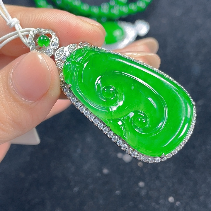 翡翠吊坠(不含链)银S925镶嵌