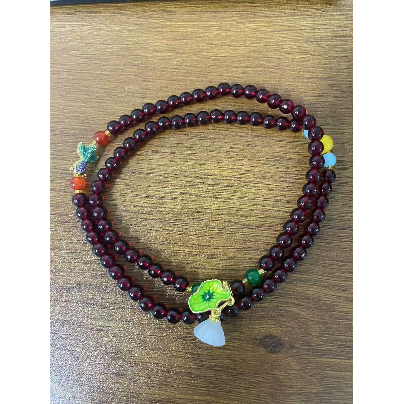 石榴加莲叶-精品手串（带礼盒）AD331