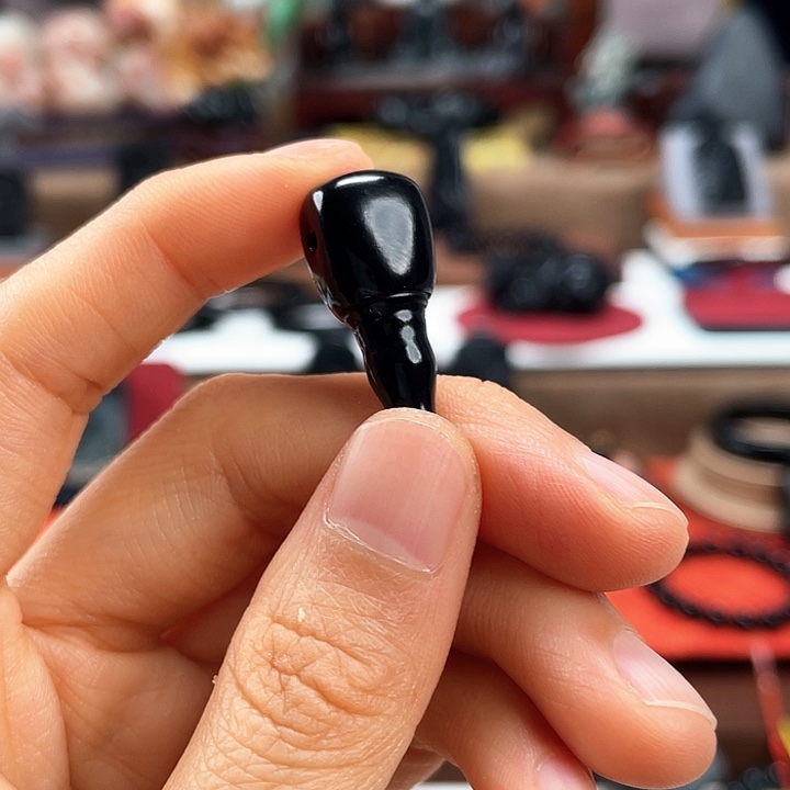 和田玉未镶嵌颈饰体验价