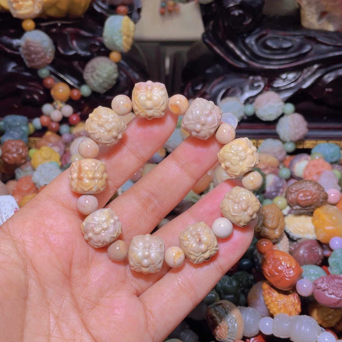 石英质玉手链未镶嵌