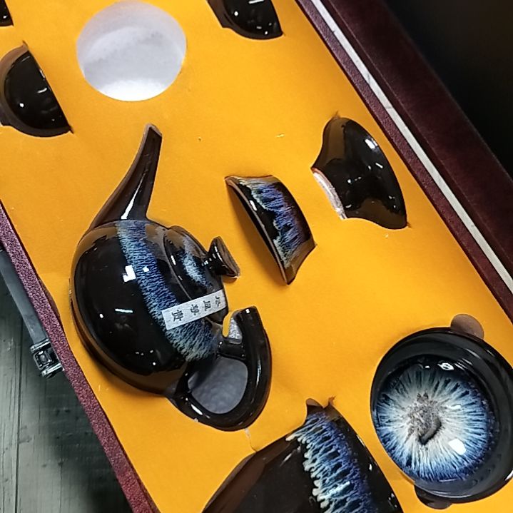 盘瓷片陶瓷杯盘壶碗都有