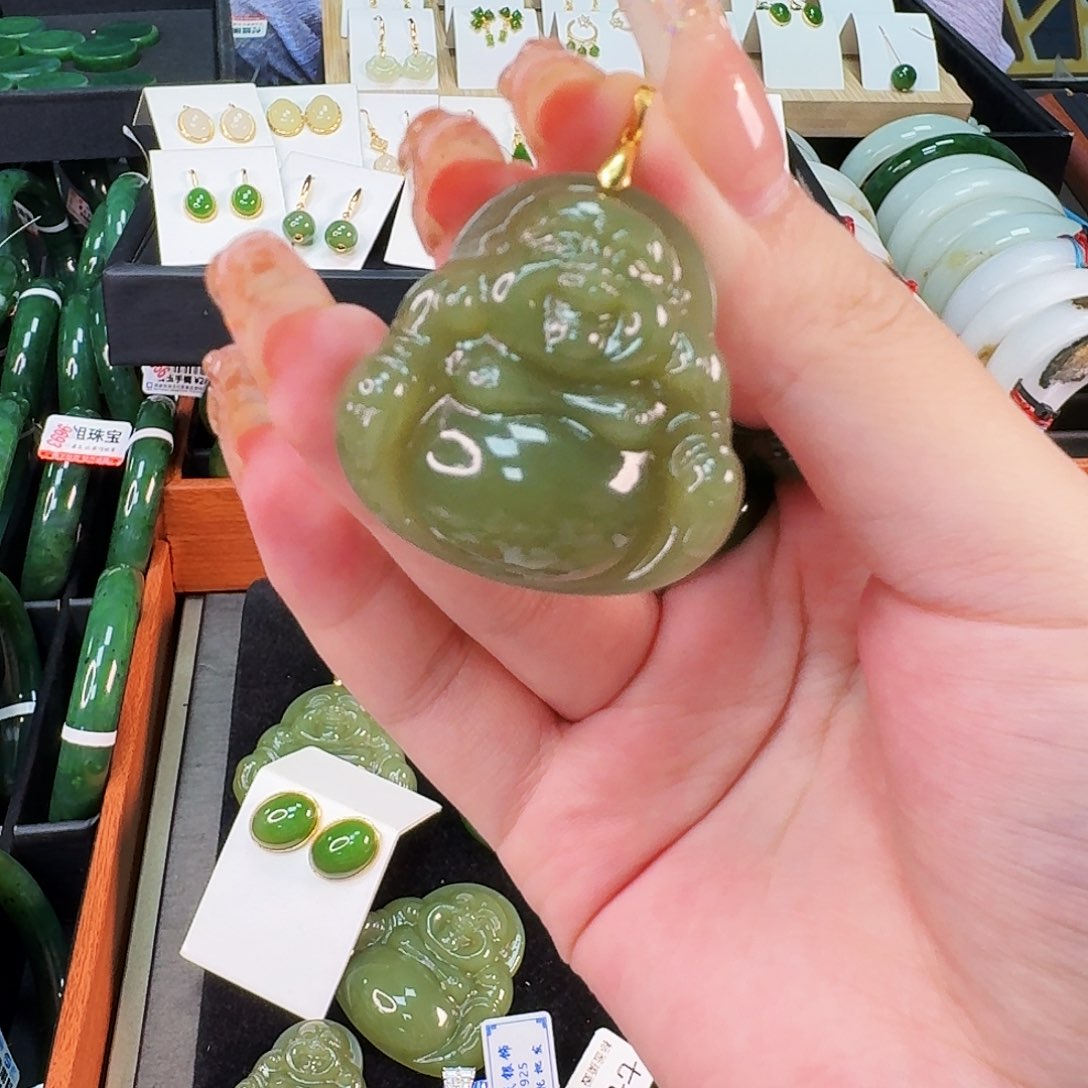 和田玉银S925镶嵌颈饰黄口佛公卡35