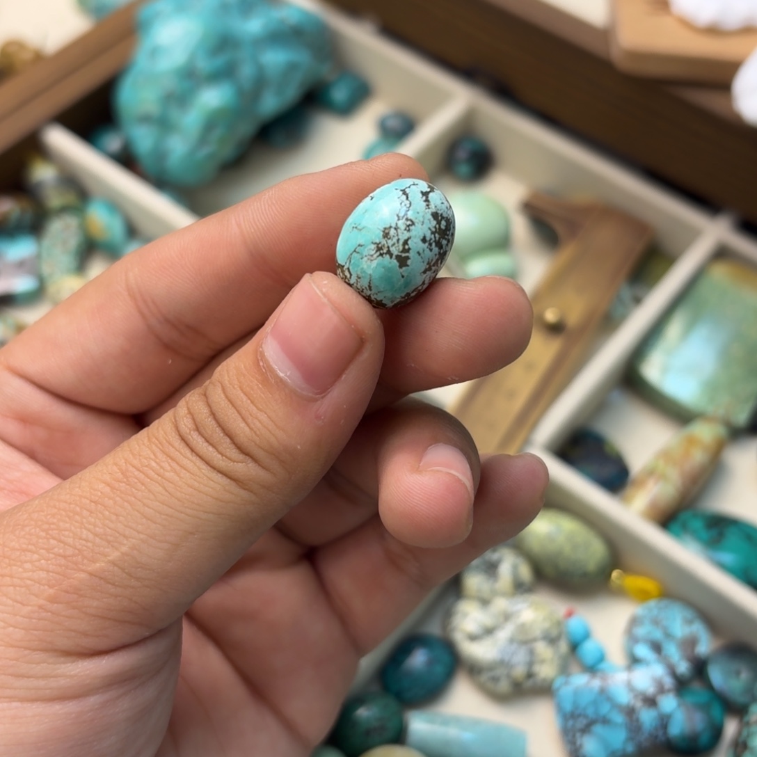 南红玛瑙未镶嵌绿松石