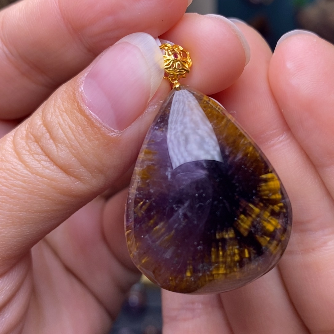 水晶A024极光金多多吊坠18K金镶嵌