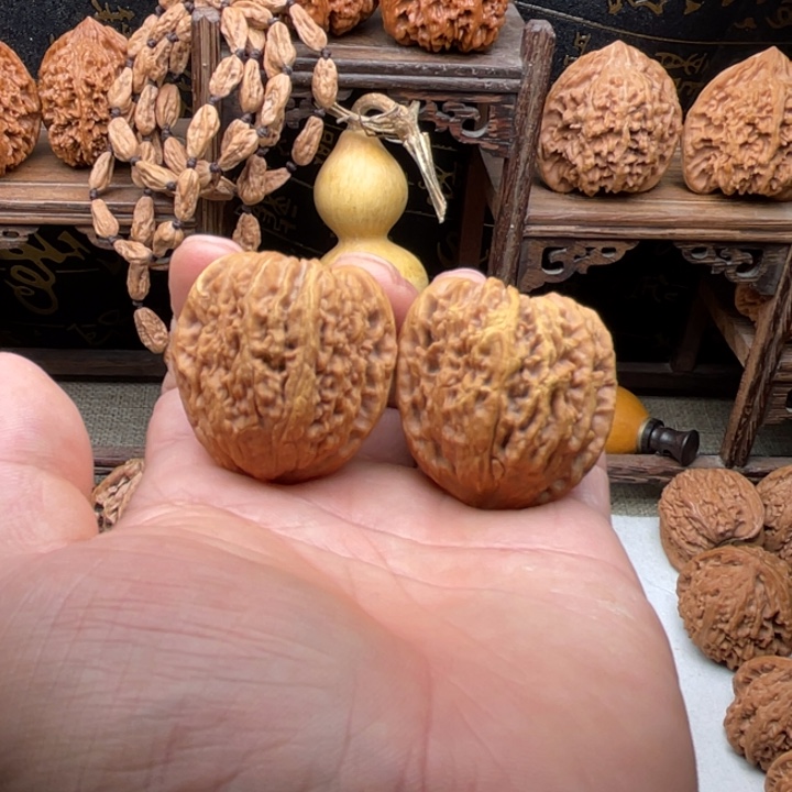 我***面文玩核桃吊坠黄金甲38