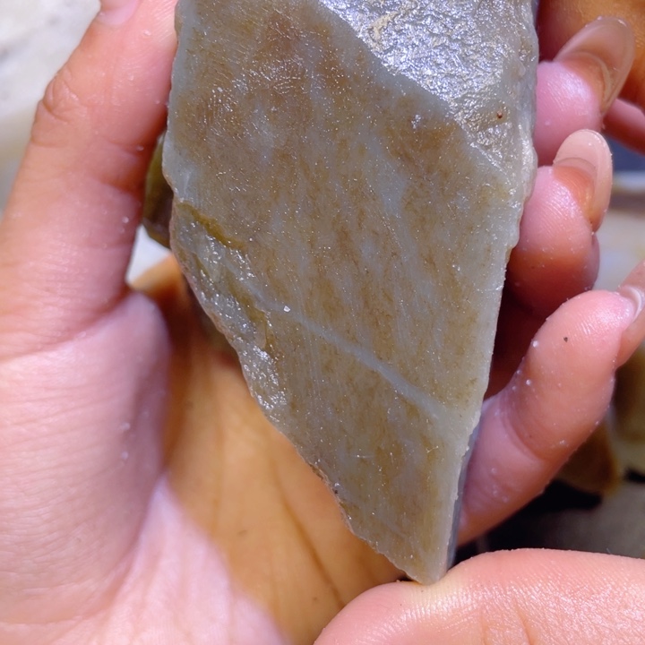 和田玉未镶嵌珠宝半成品