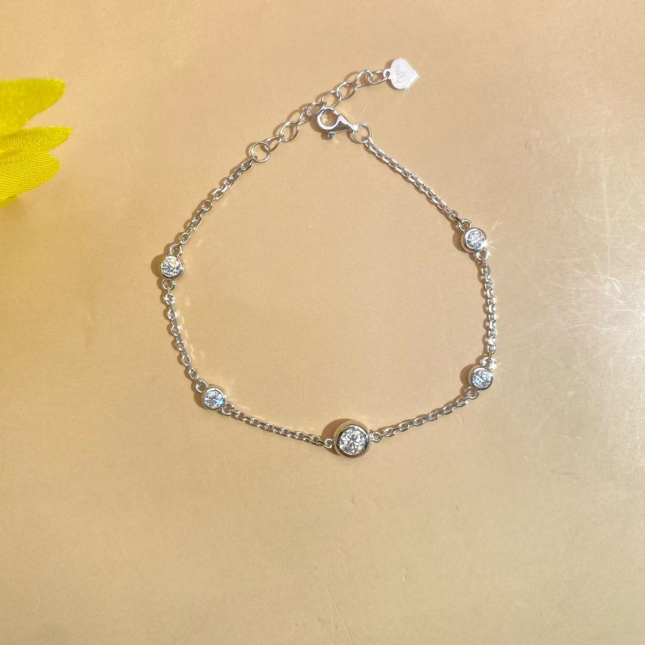 铂金PT950镶嵌莫桑泡泡手链轻奢百搭