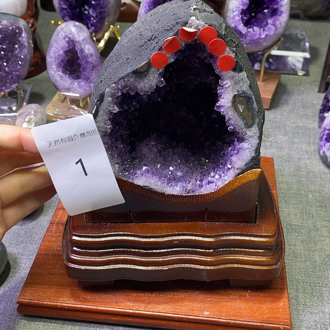 紫晶未镶嵌珠宝半成品