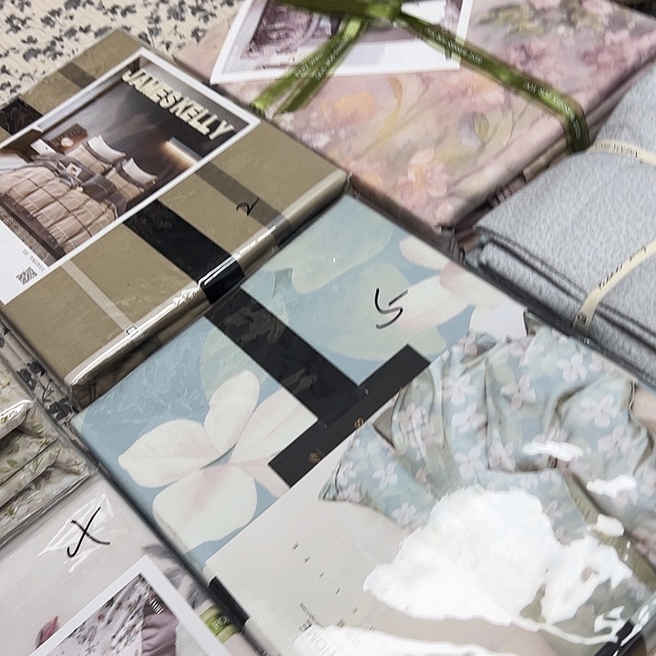 金属四件套fffghksfgjk