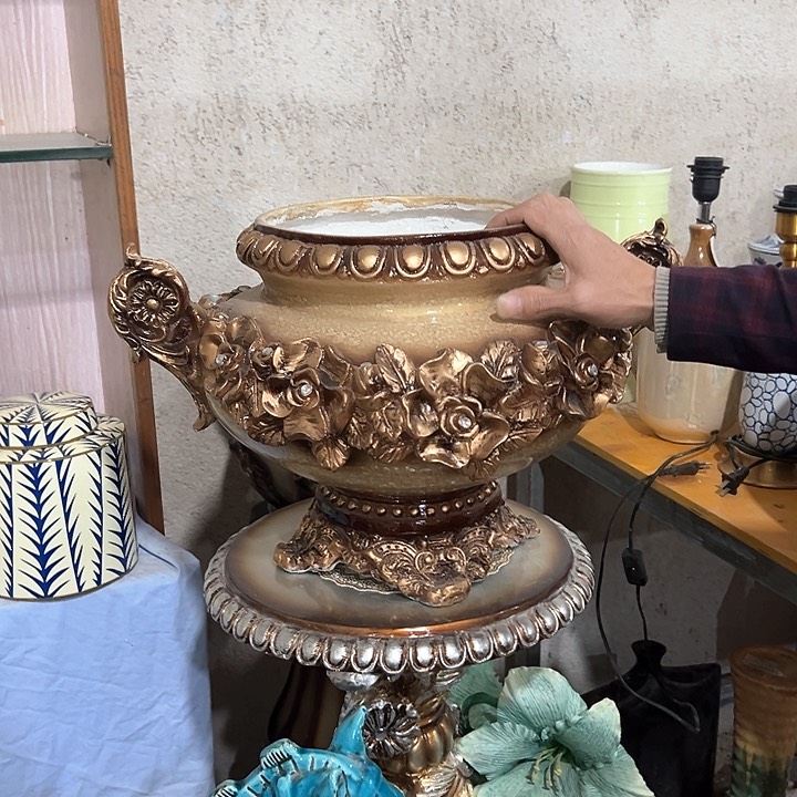 瓶高度32厘米口径25厘米微瑕捡漏树脂石膏