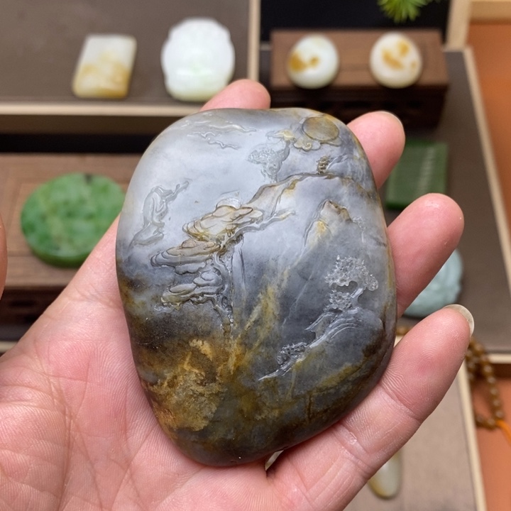 和田玉未镶嵌颈饰