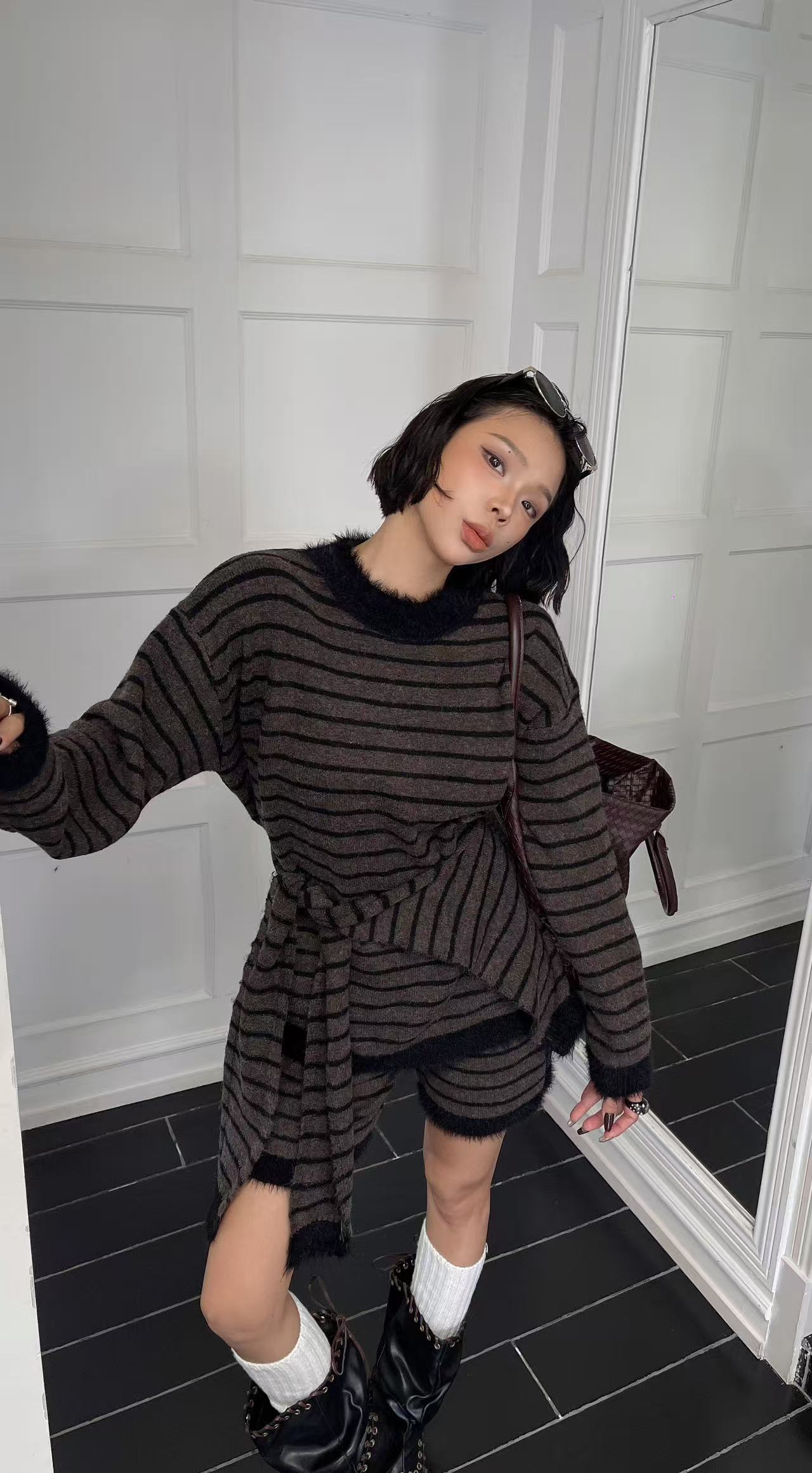 辣妹风慵懒风时尚套装长袖拼接韩版套头条纹海军披肩上衣