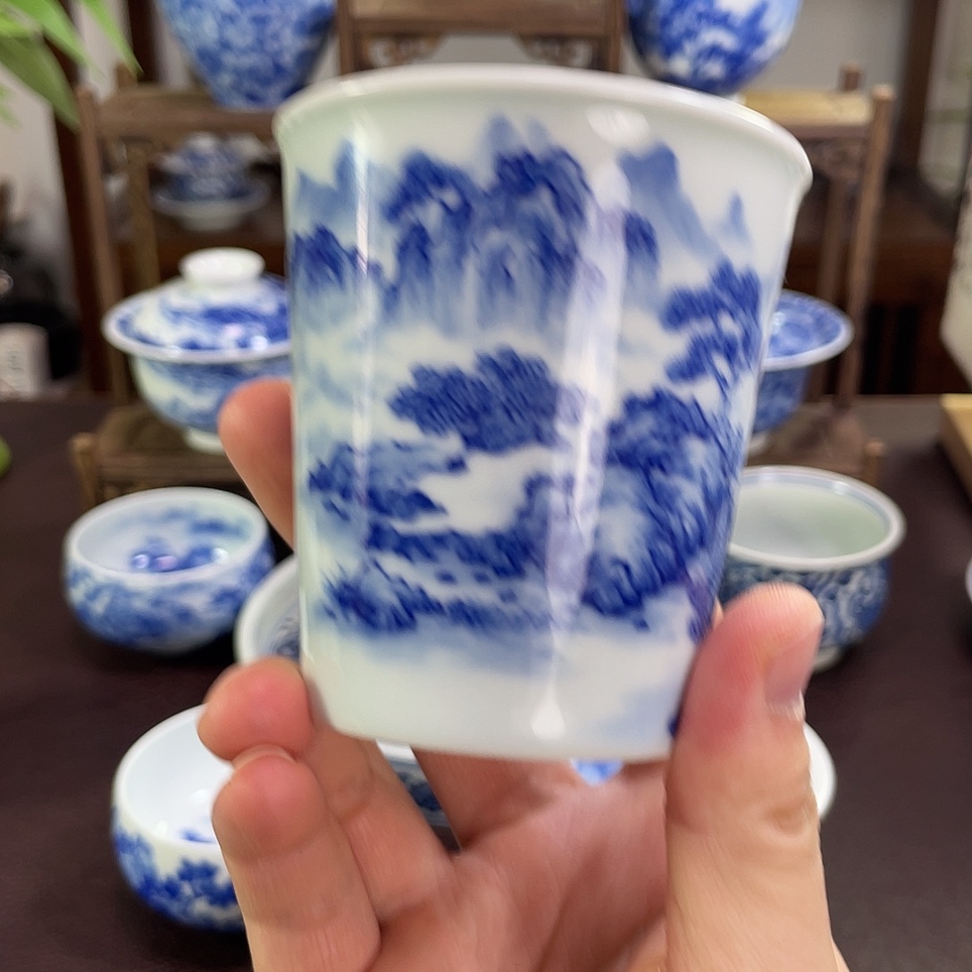 烟***南陶纯手工手绘重工山水