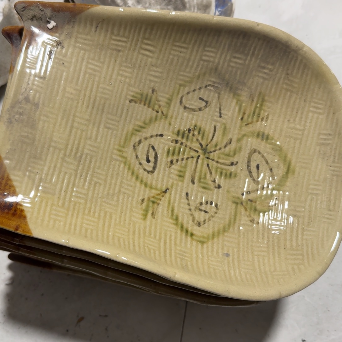 茶盏他还不让他回来呀么说你是