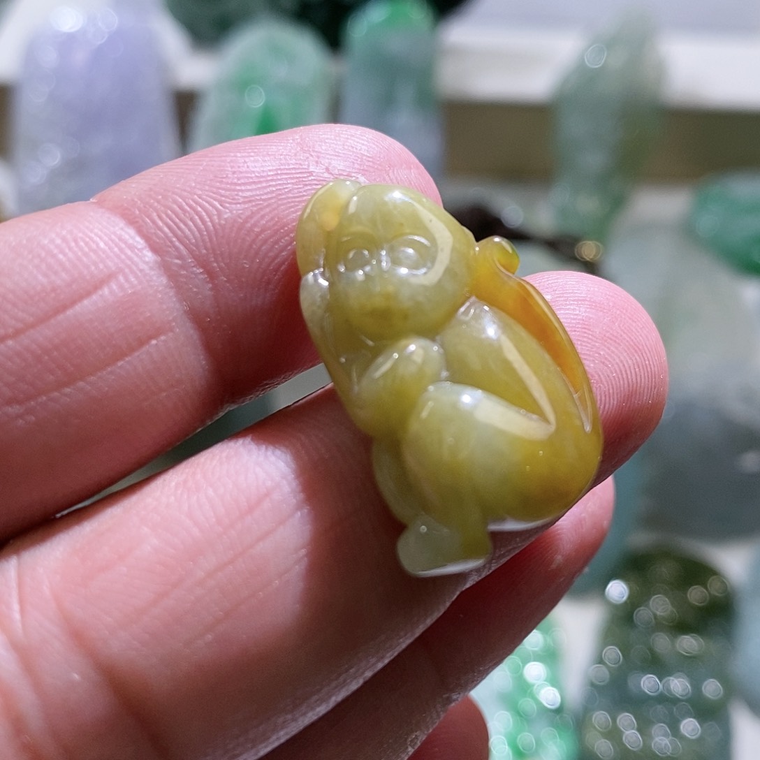 【闪购商品】翡翠颈饰未镶嵌1111111111