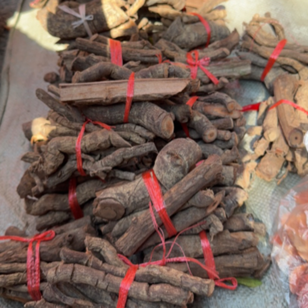 农村赶集干货血藤