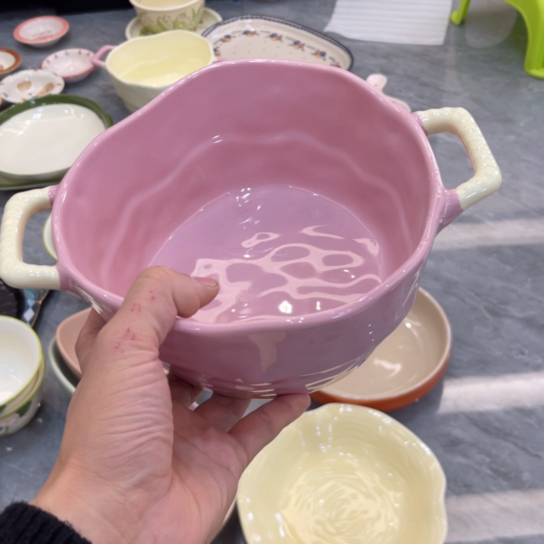 陶瓷微瑕餐具介意勿拍，满18飞！