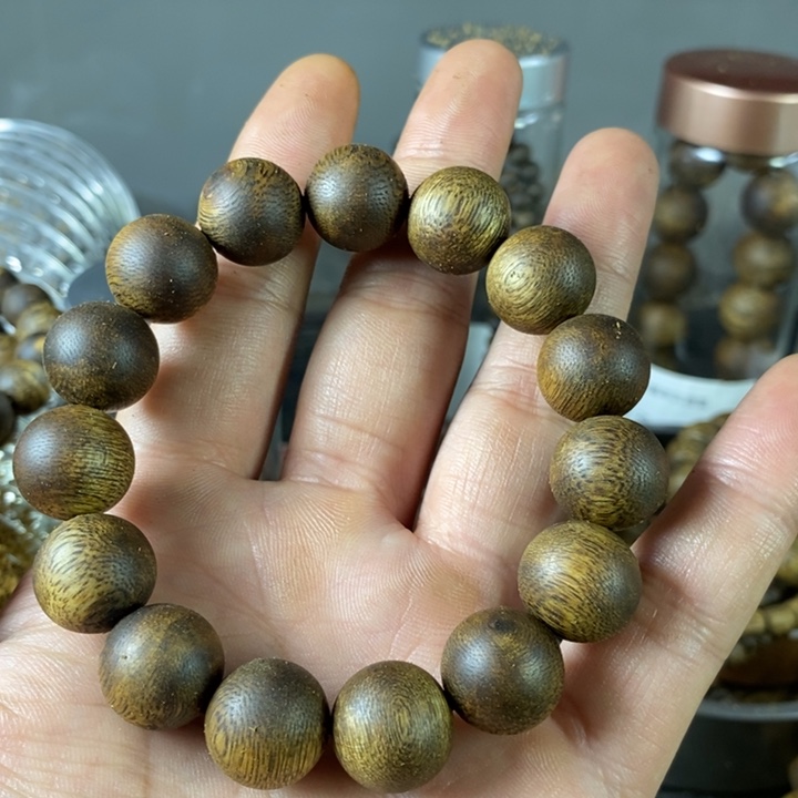 沉香手串海南金沙叶1.5mm单圈克重16.5