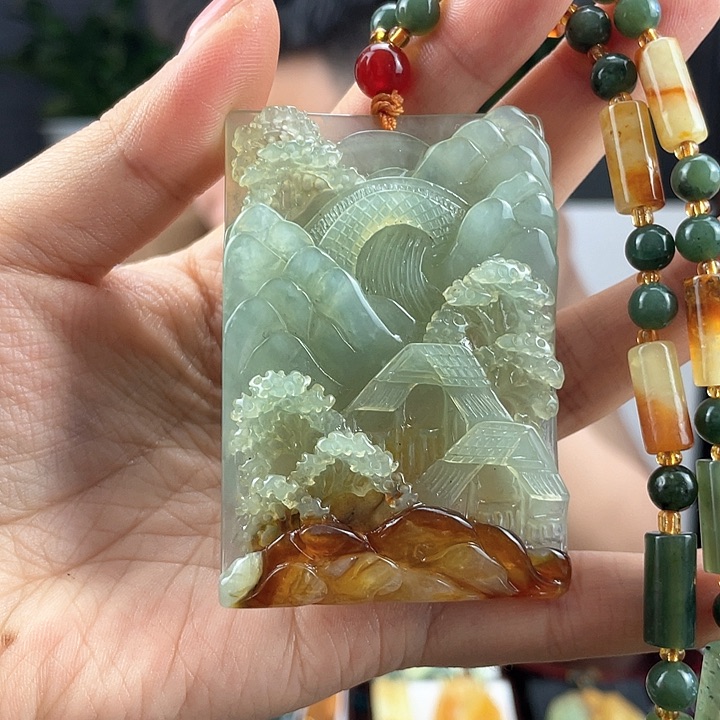 蛇纹石玉颈饰未镶嵌