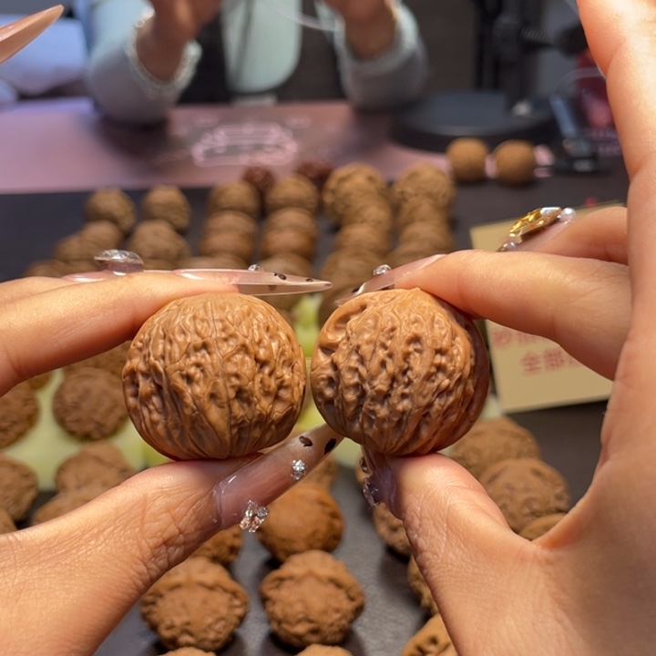 把件文玩核桃35铁锤357