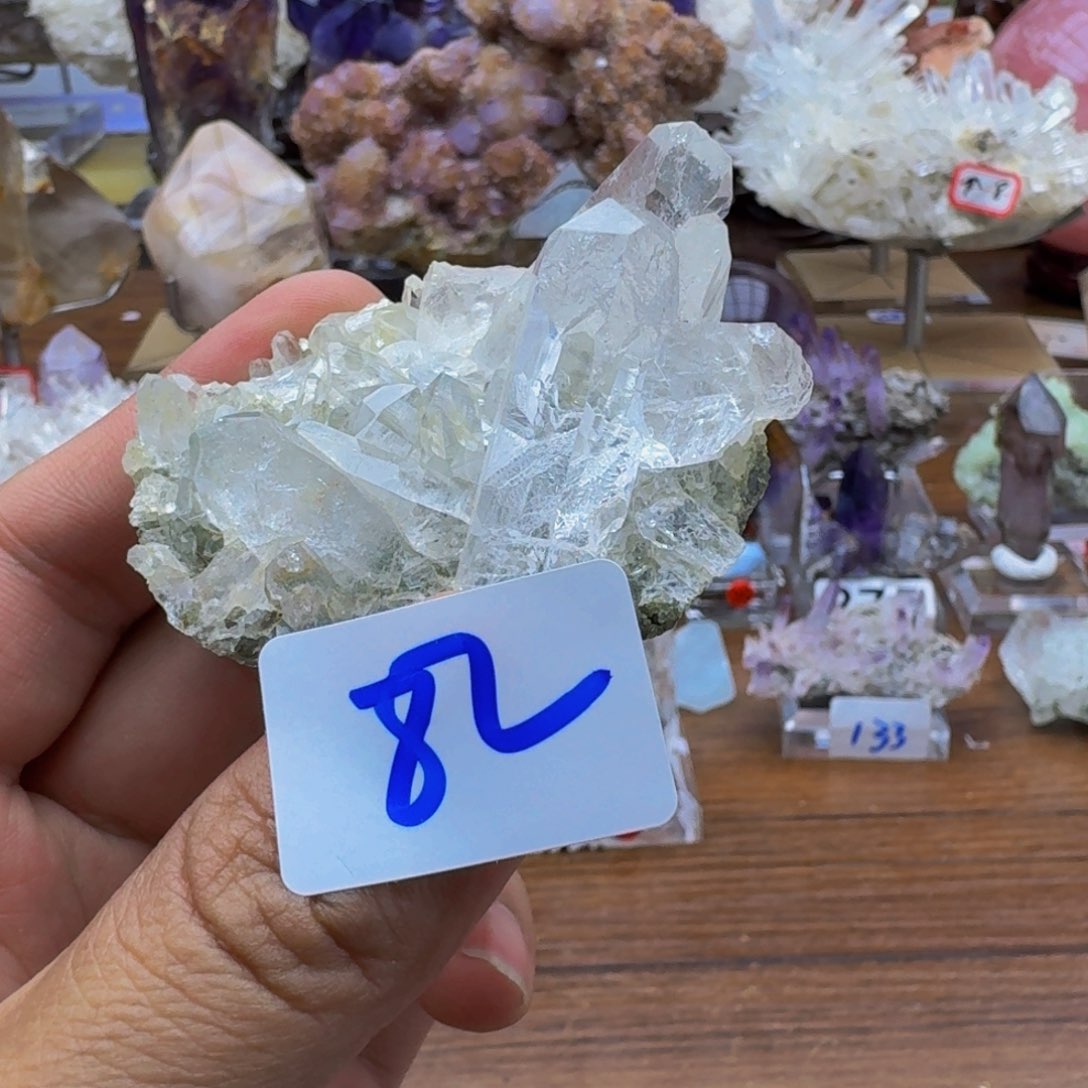 浩***泉水晶珠宝半成品未镶嵌