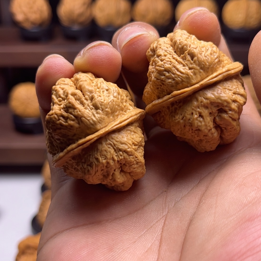 用***8文玩核桃把件古蟾王