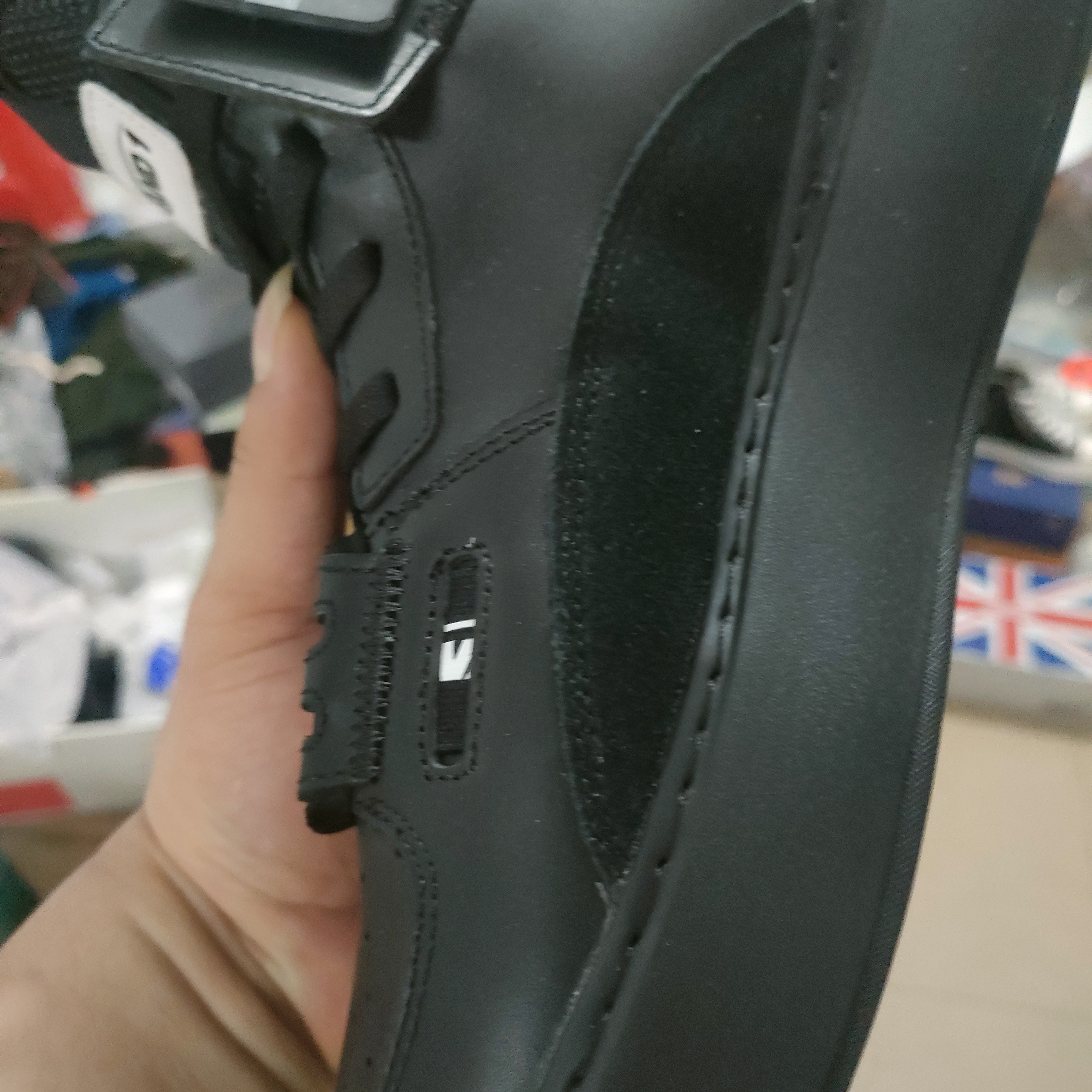 1490时尚休闲篮球鞋