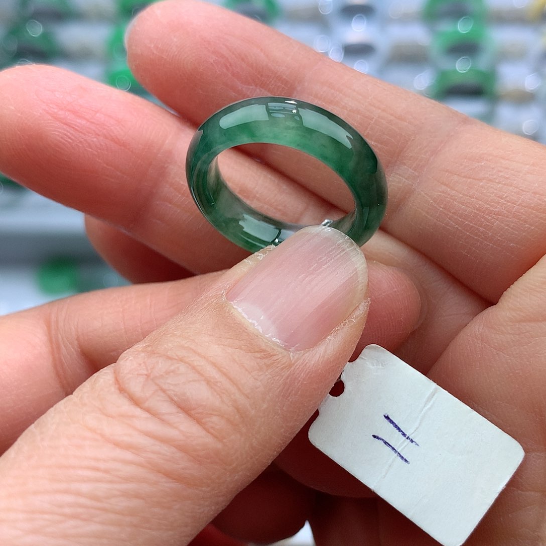 翡翠戒指未镶嵌11号