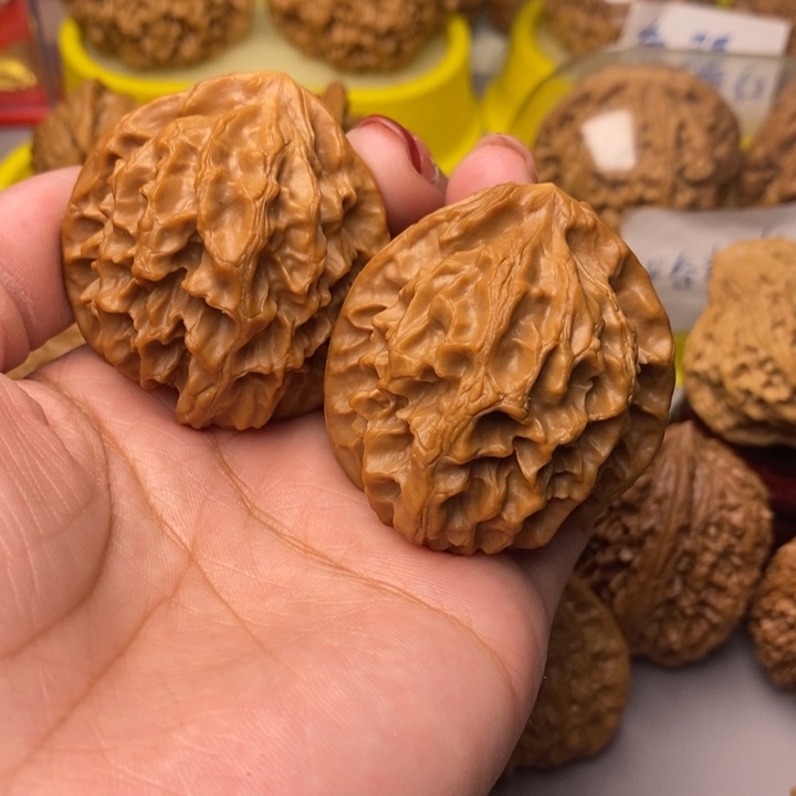 文玩核桃把件龙鳞43