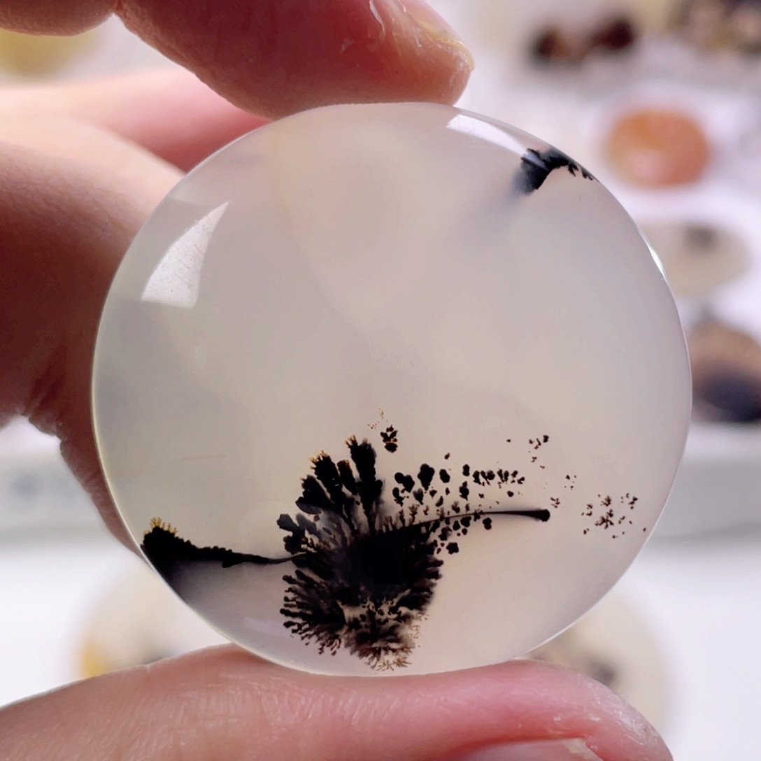 玛瑙/玉髓颈饰合金