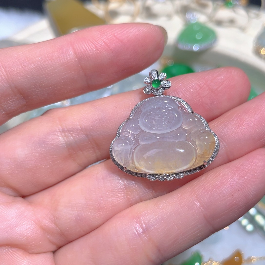 翡翠颈饰18K金镶嵌翡翠