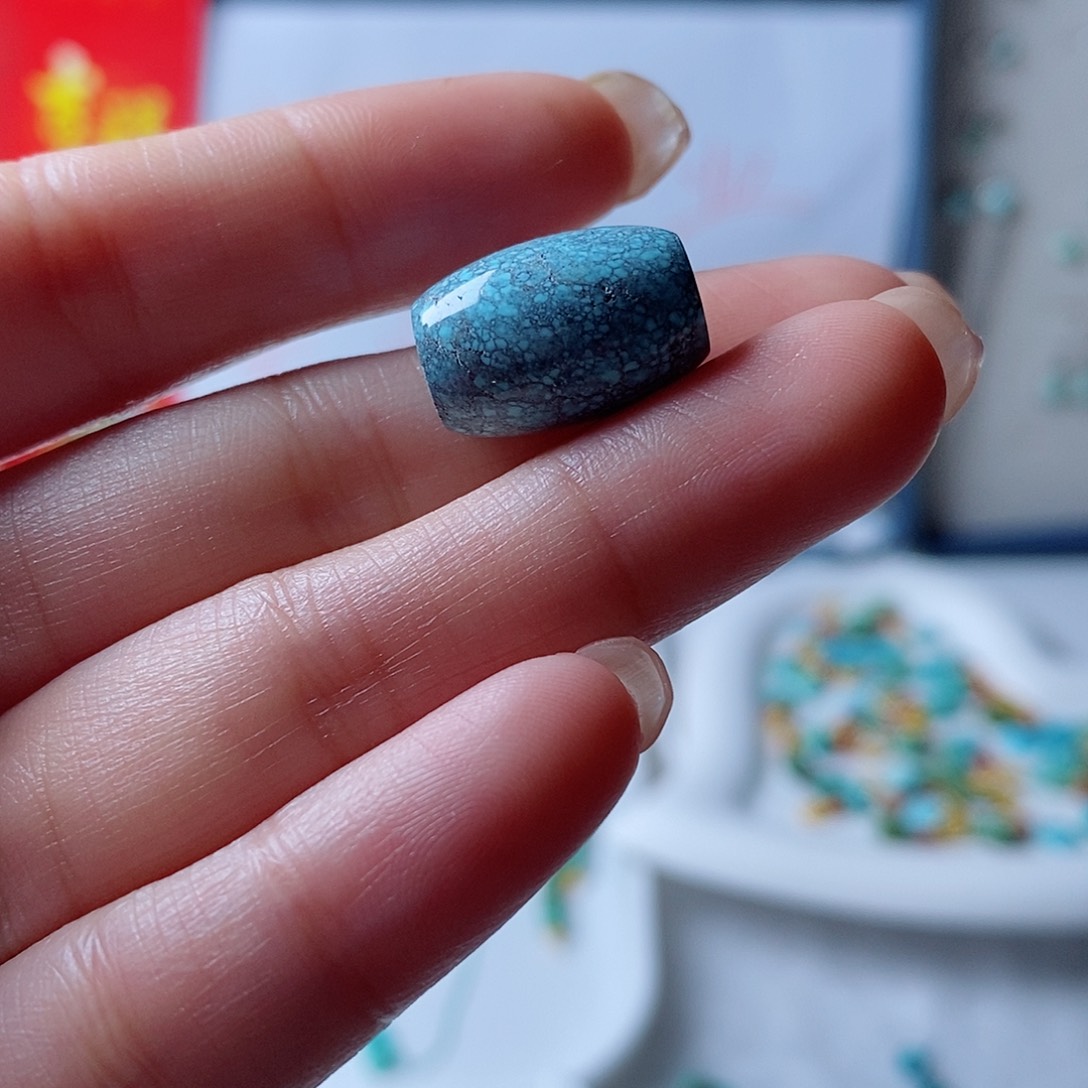 绿松石颈饰未镶嵌