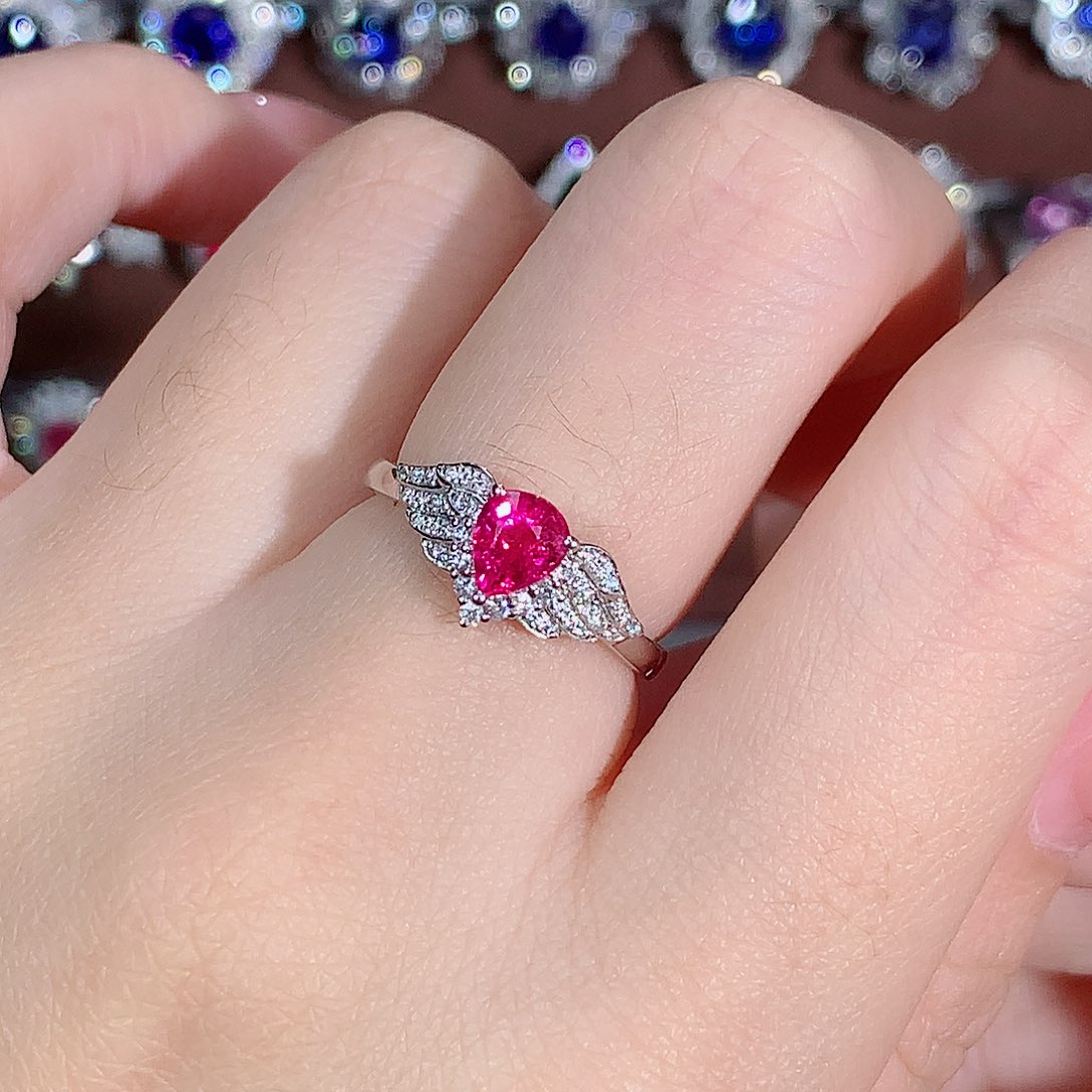 碧玺18K金镶嵌戒指0.63ct/天然宝石/七天无理由