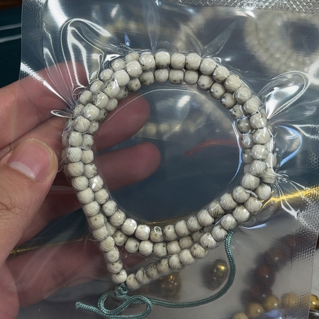 吊坠星月菩提拉丝